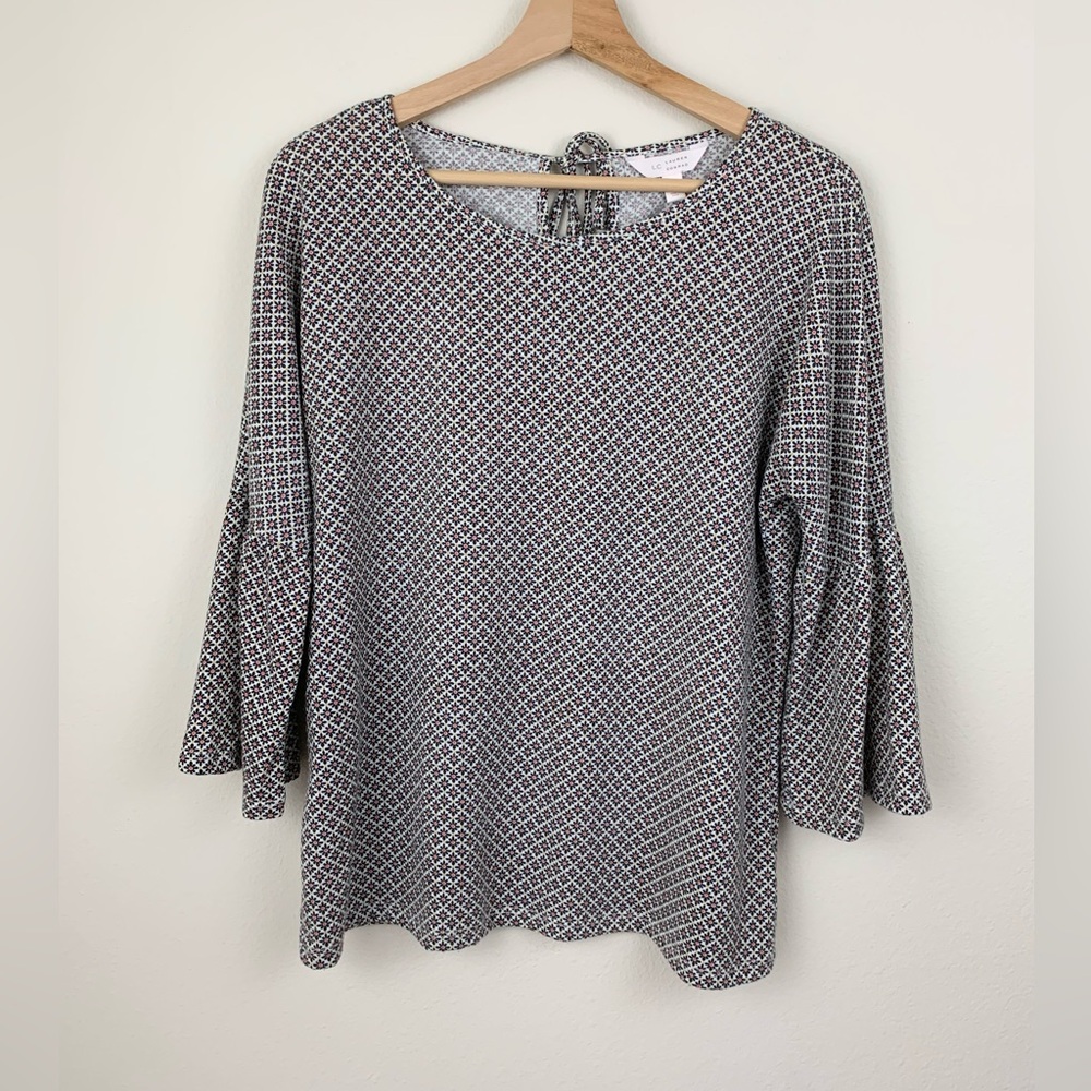 ✨5 FOR $25✨  LC Lauren Conrad Pattern Bell Sleeve Blouse